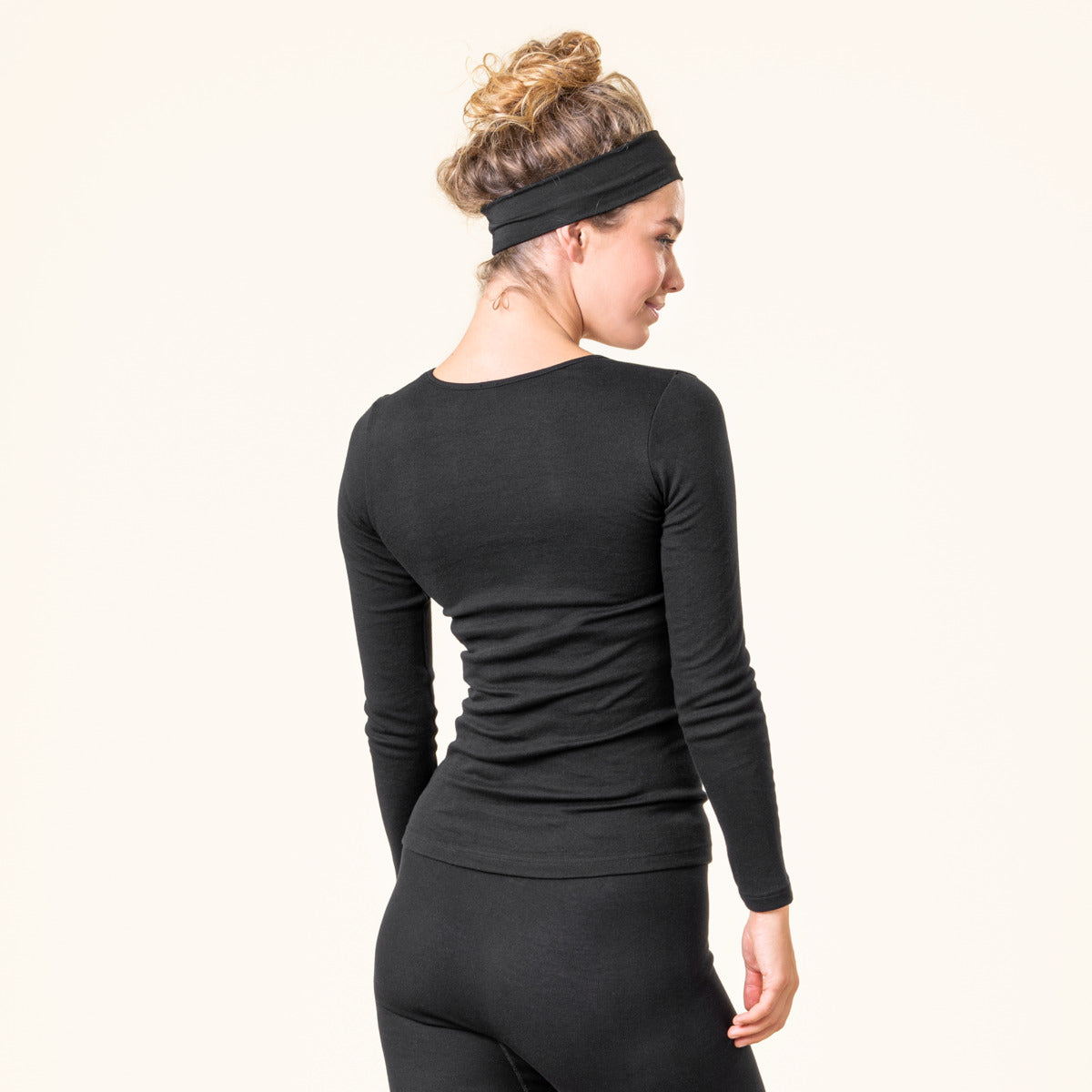 Thermal Long Sleeve Top – Black