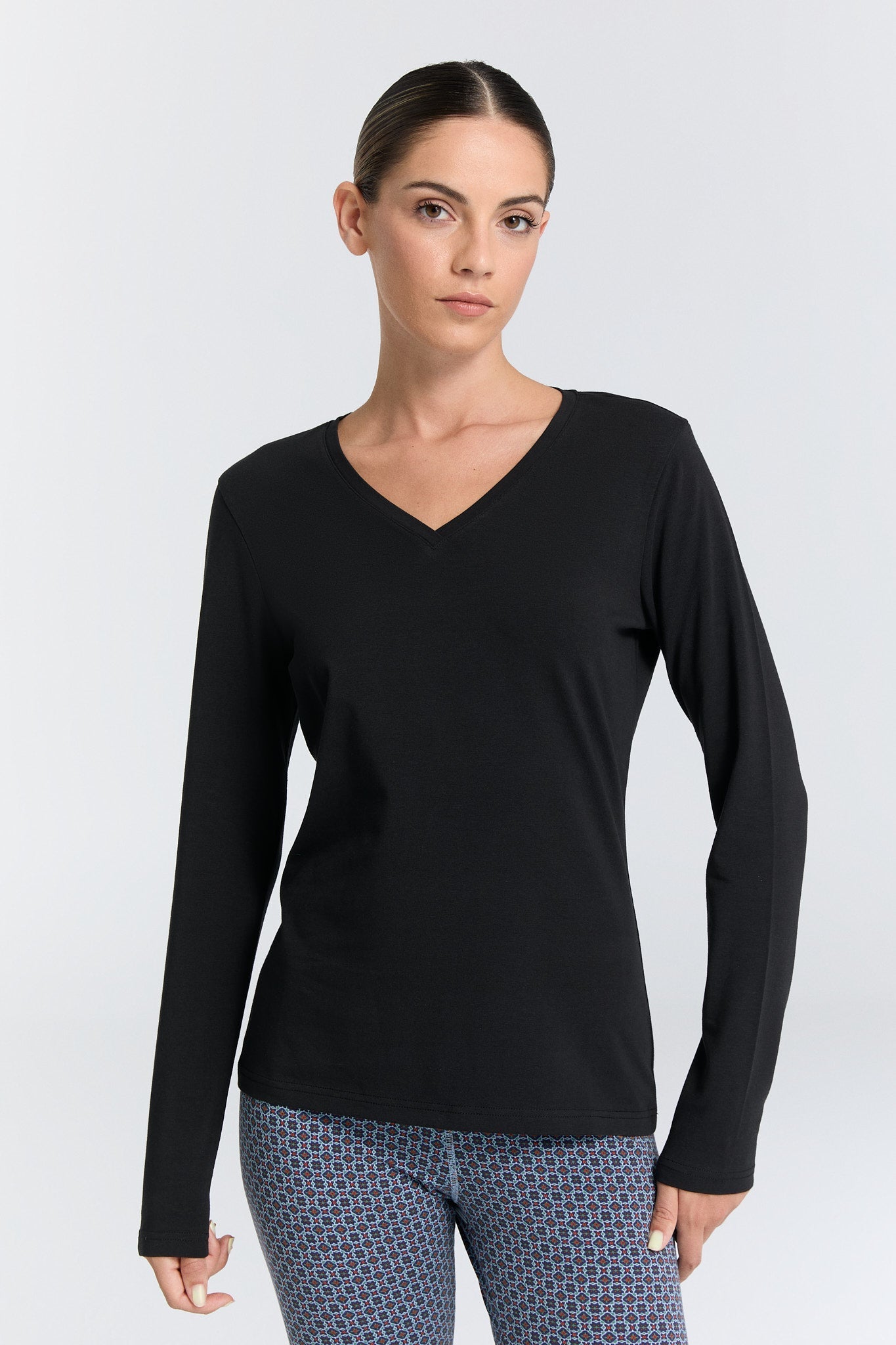 Long Sleeve V-Neck Top – Navy