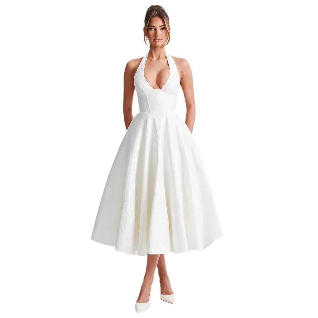 🌼 M&N Soleil Halter Maxi Dress