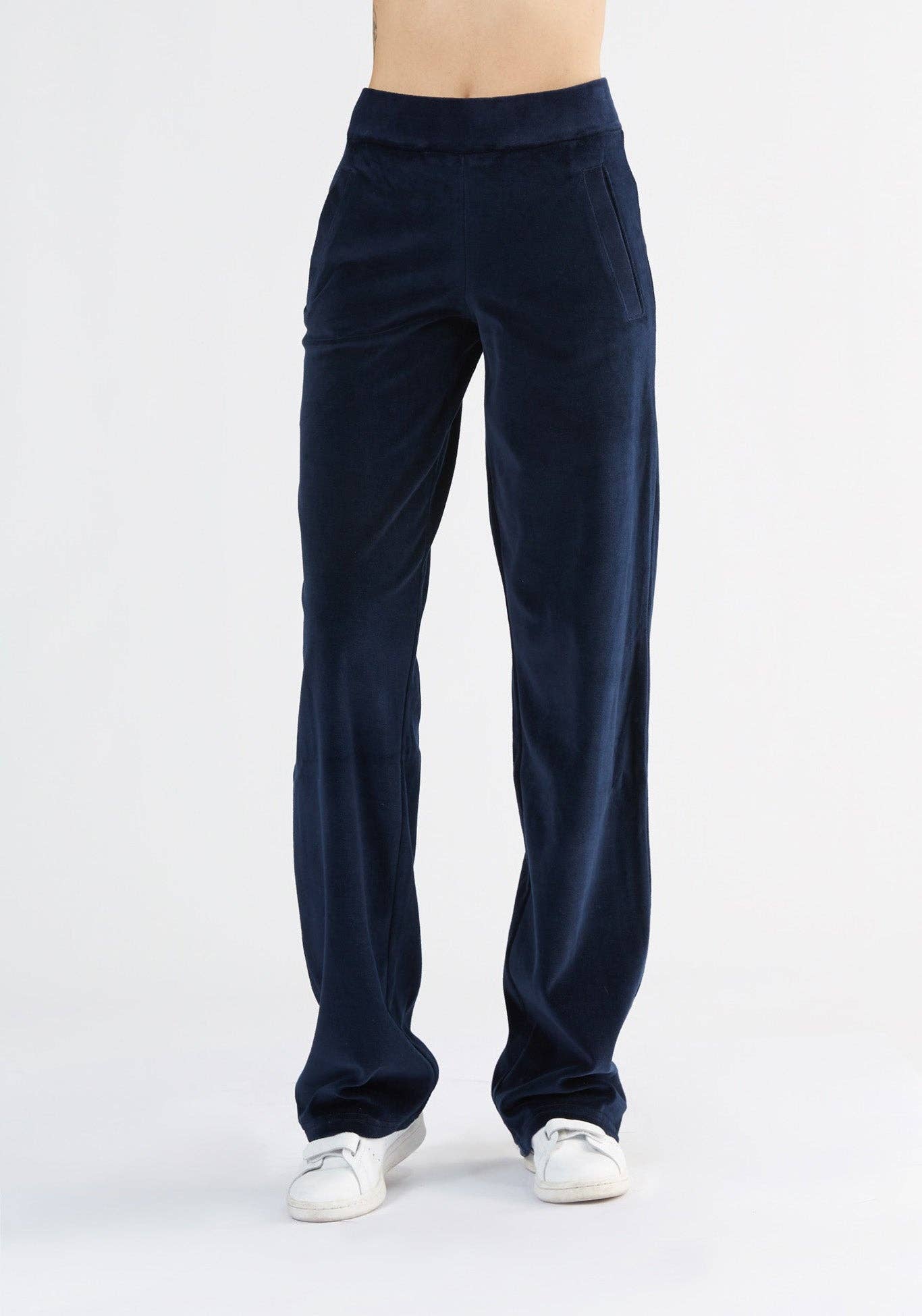 Straight Leg Sweatpants – Women